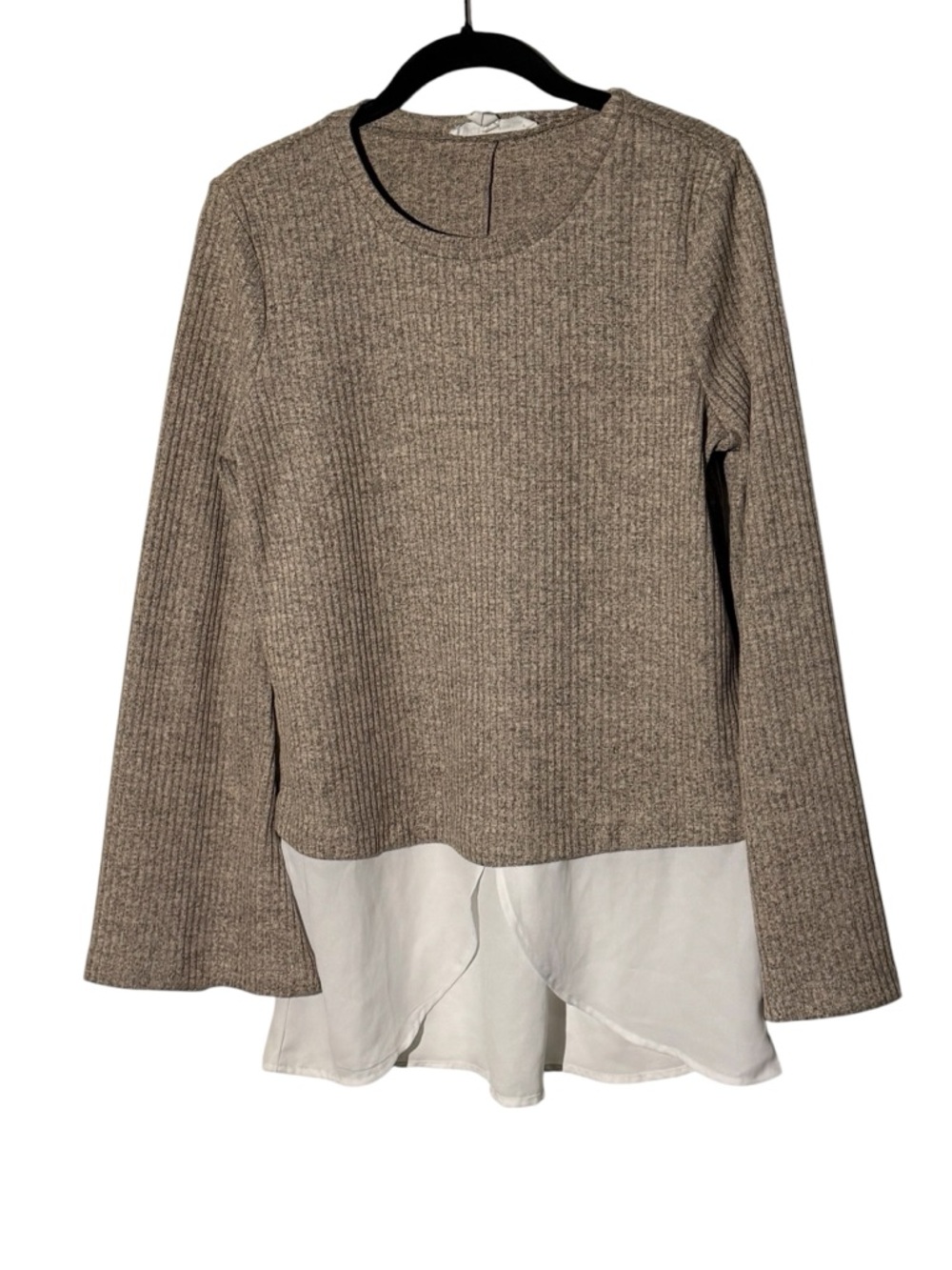 BCBGeneration Tan Bell Sleeve Layered Ribbed Top Size Small